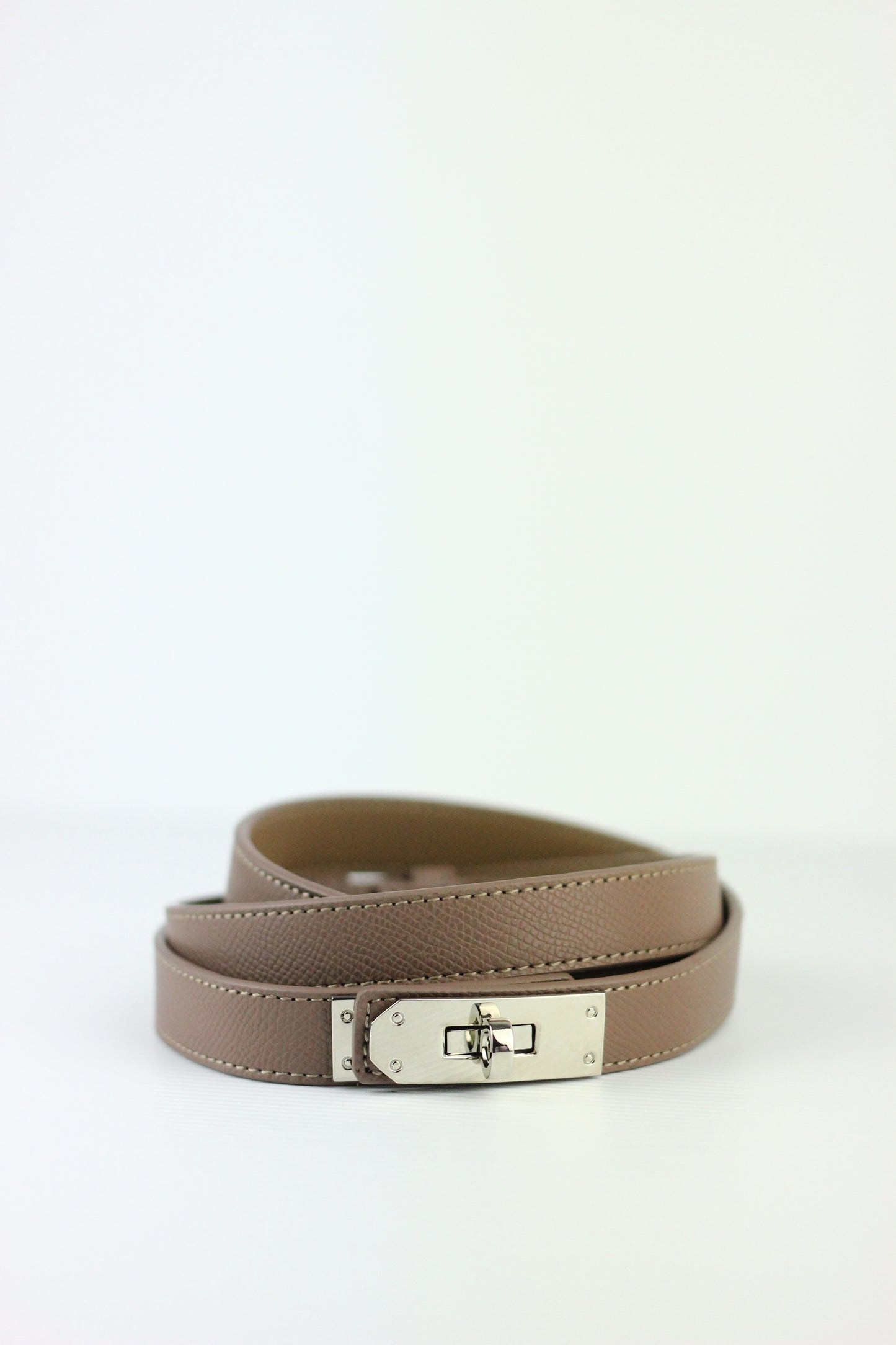 Lanna Belt in Genuine Leather. Khaki
