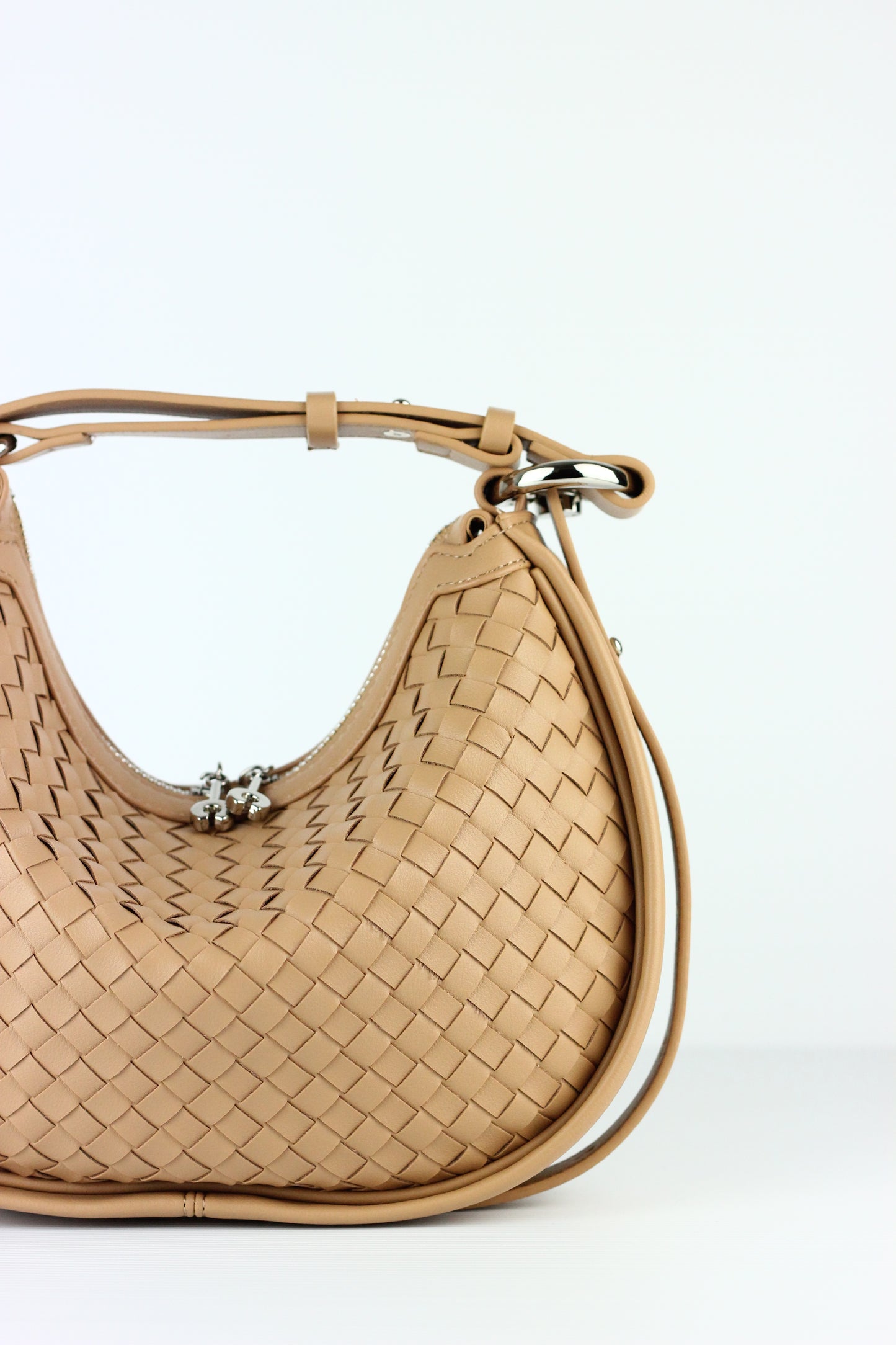 JUDITH Cowhide Leather Bag in Apricot
