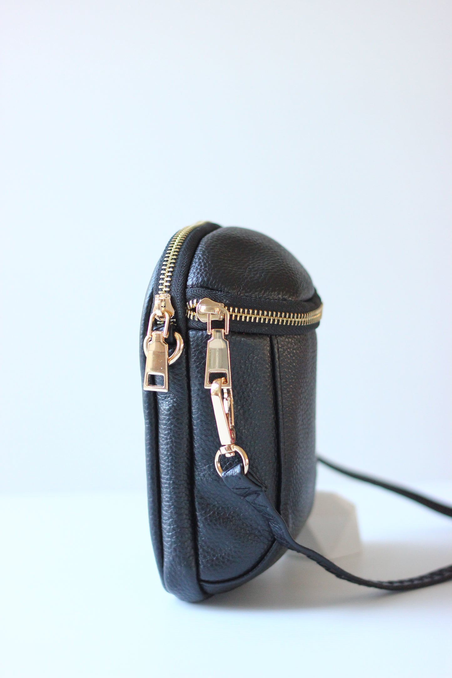 Xena Bag in Genuine Leather