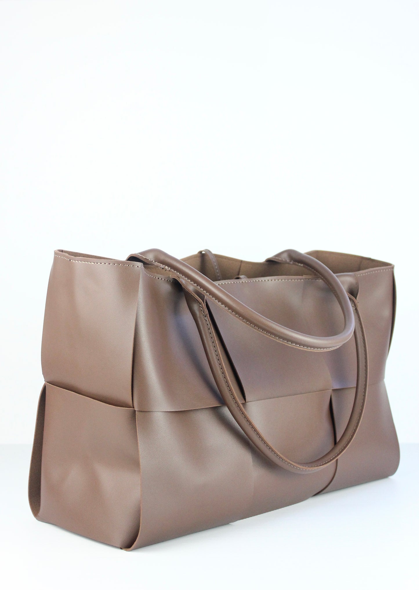 NEW! Iscah Tote Bag in Brown