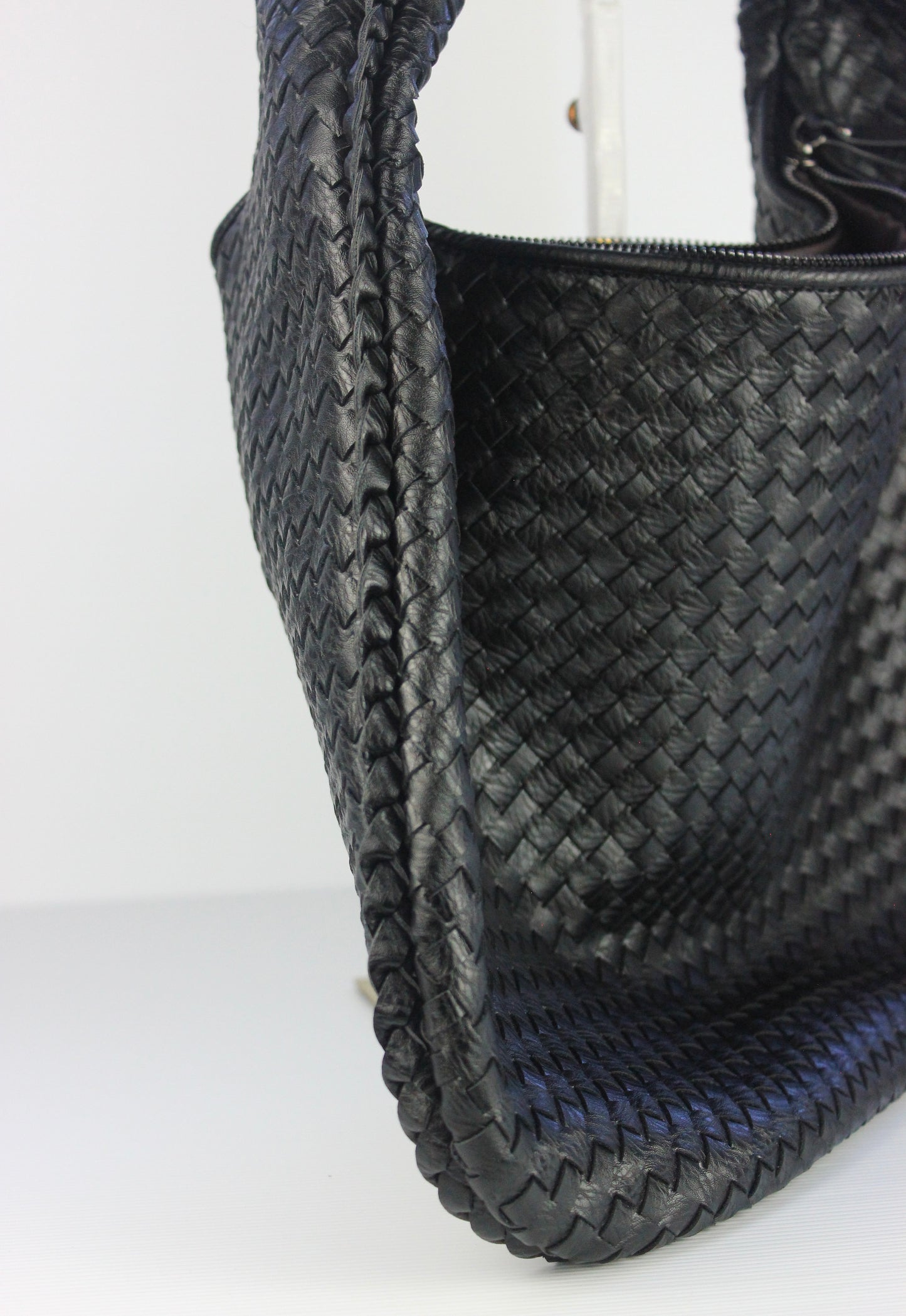 Hannah Weaved Hobo Bag in Black