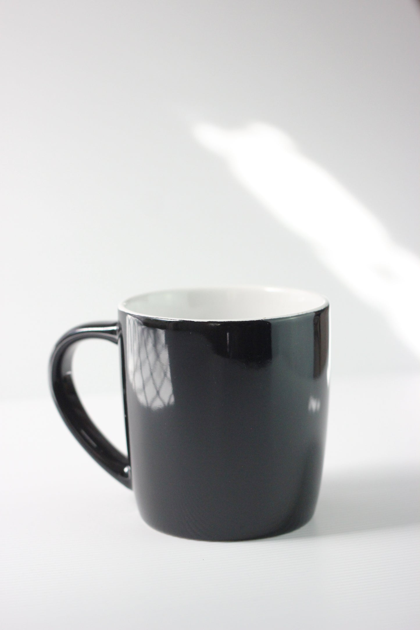 Personalised Mug Gift Set 350ML– Black/White