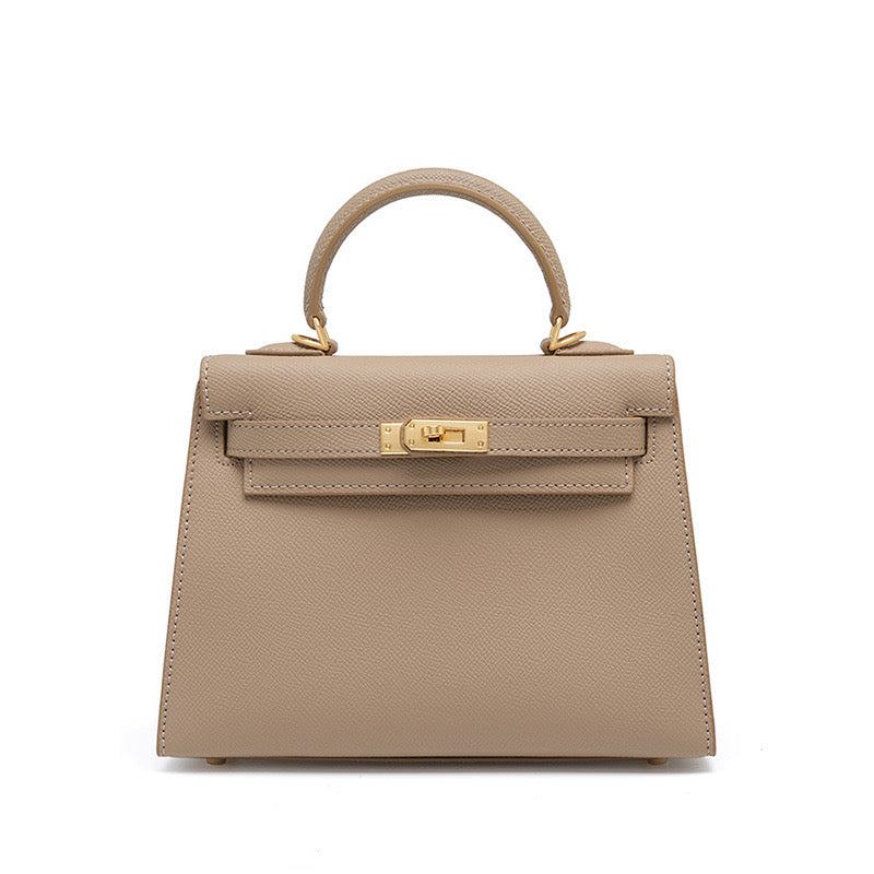 [PREORDER] Queen Bag in Black Genuine Leather