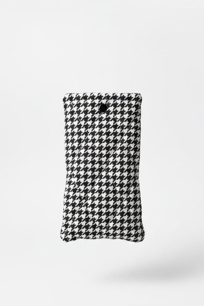 Sunnies Sleeve in B/W