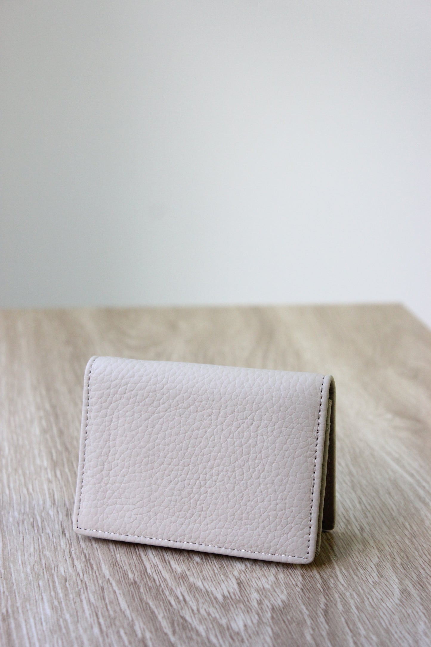 Fatima Cardholder in Genuine Leather