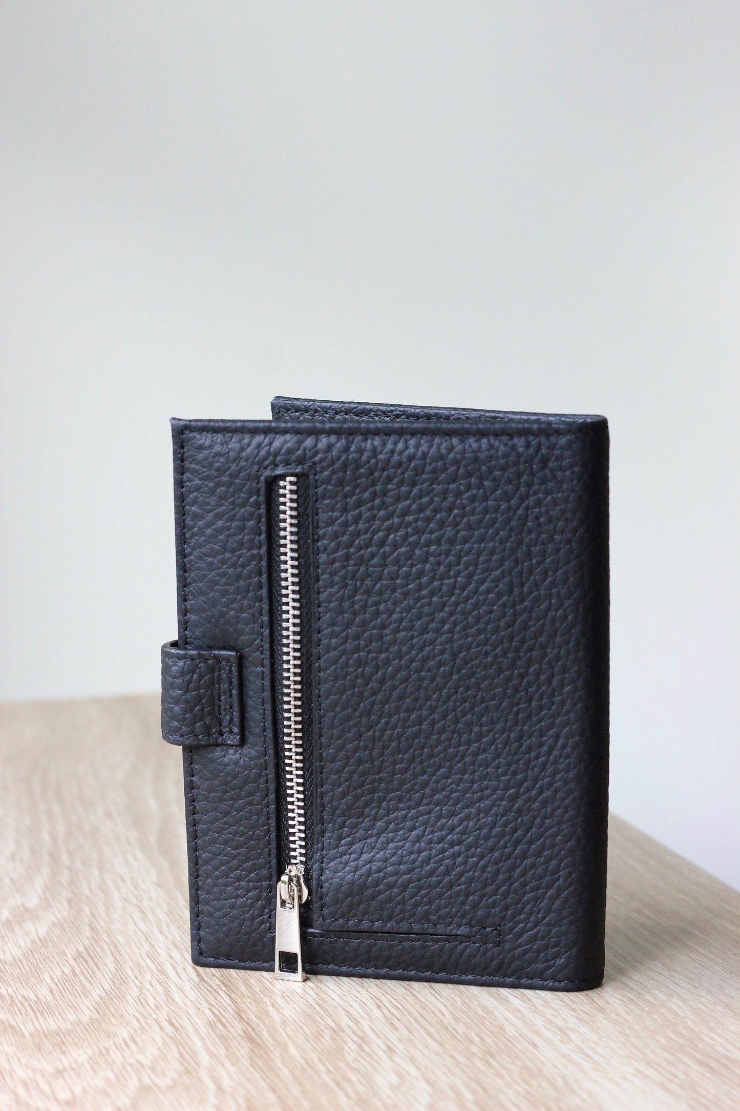 Grace Passport Holder in Genuine Leather