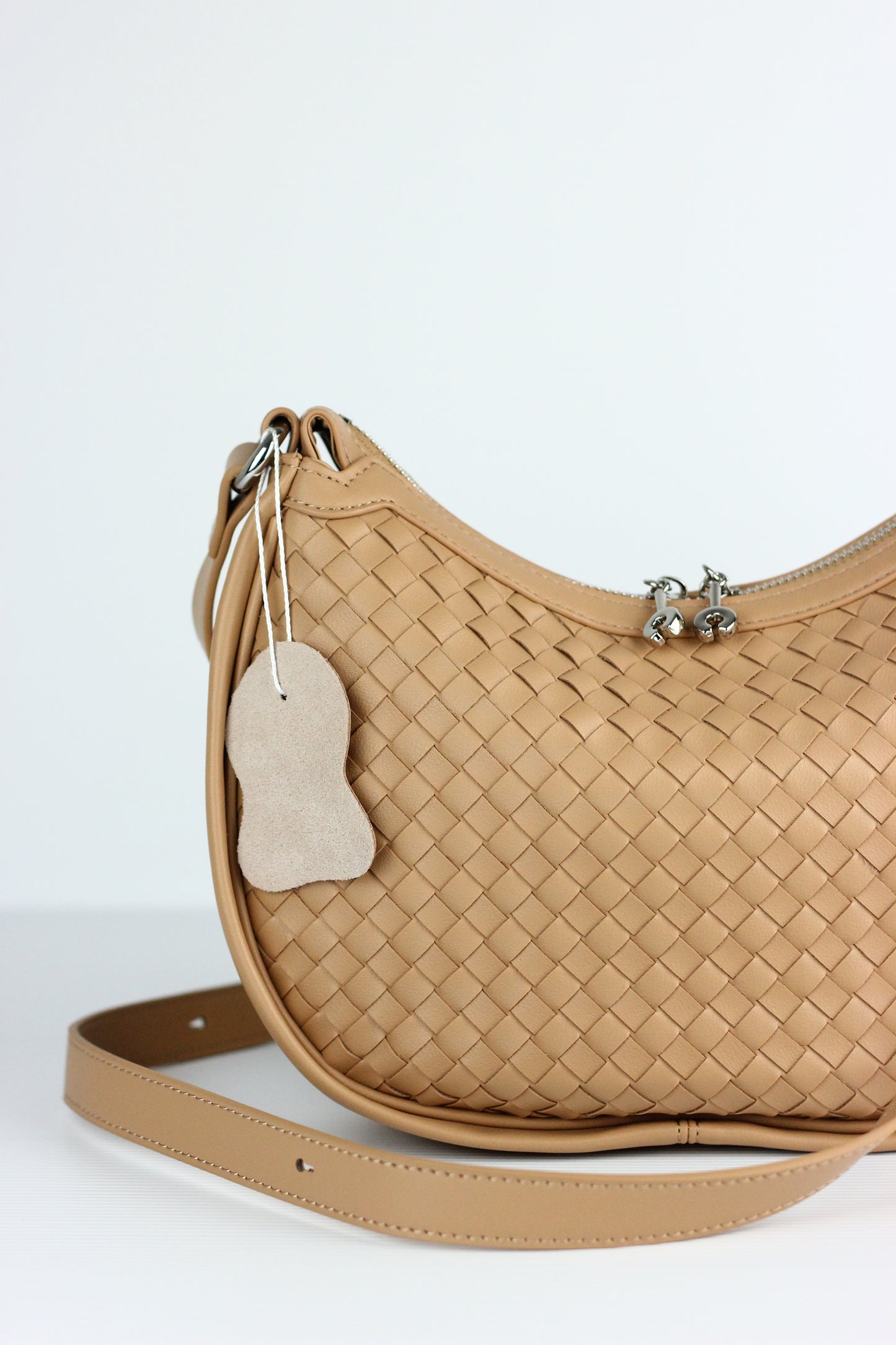 JUDITH Cowhide Leather Bag in Apricot