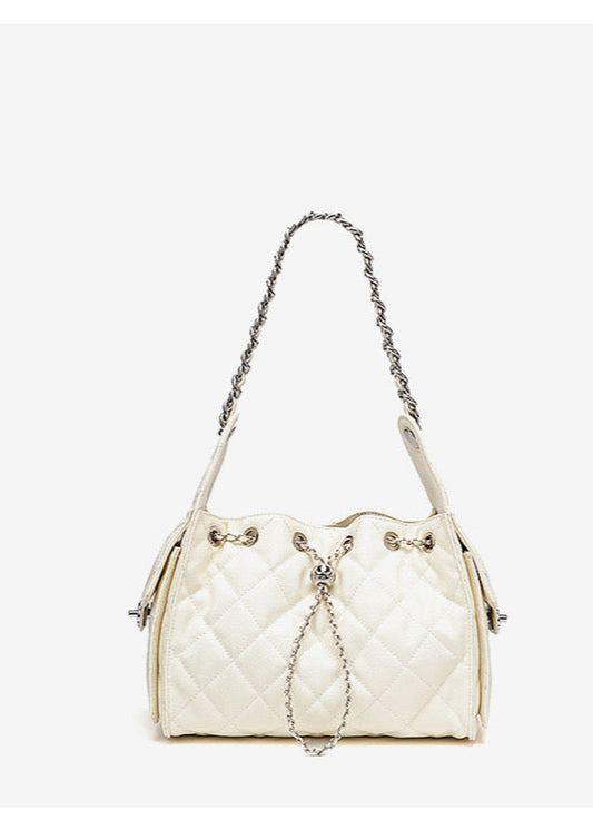 Abigail Bag in Genuine Leather, 25cm