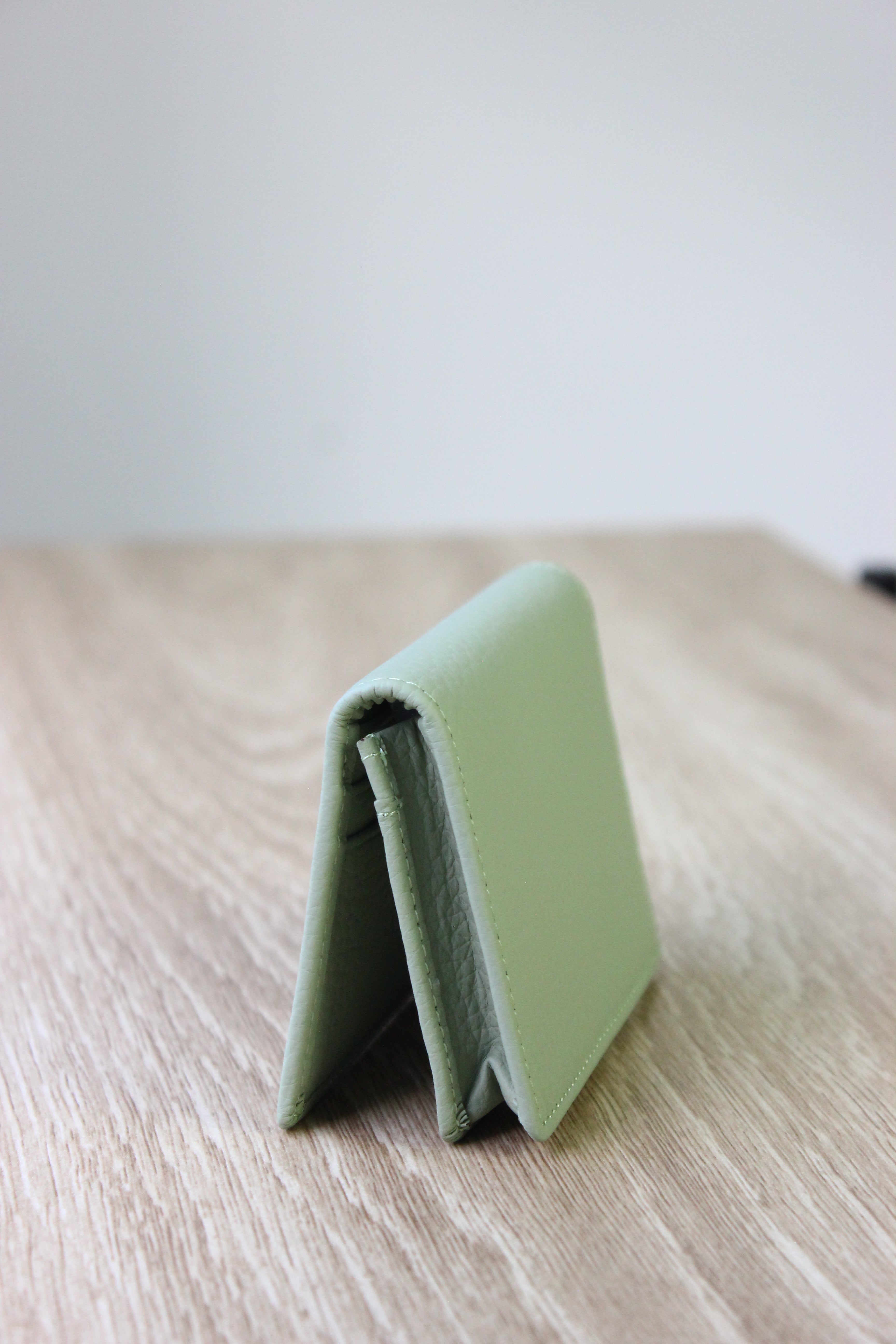 Fatima Cardholder in Genuine Leather