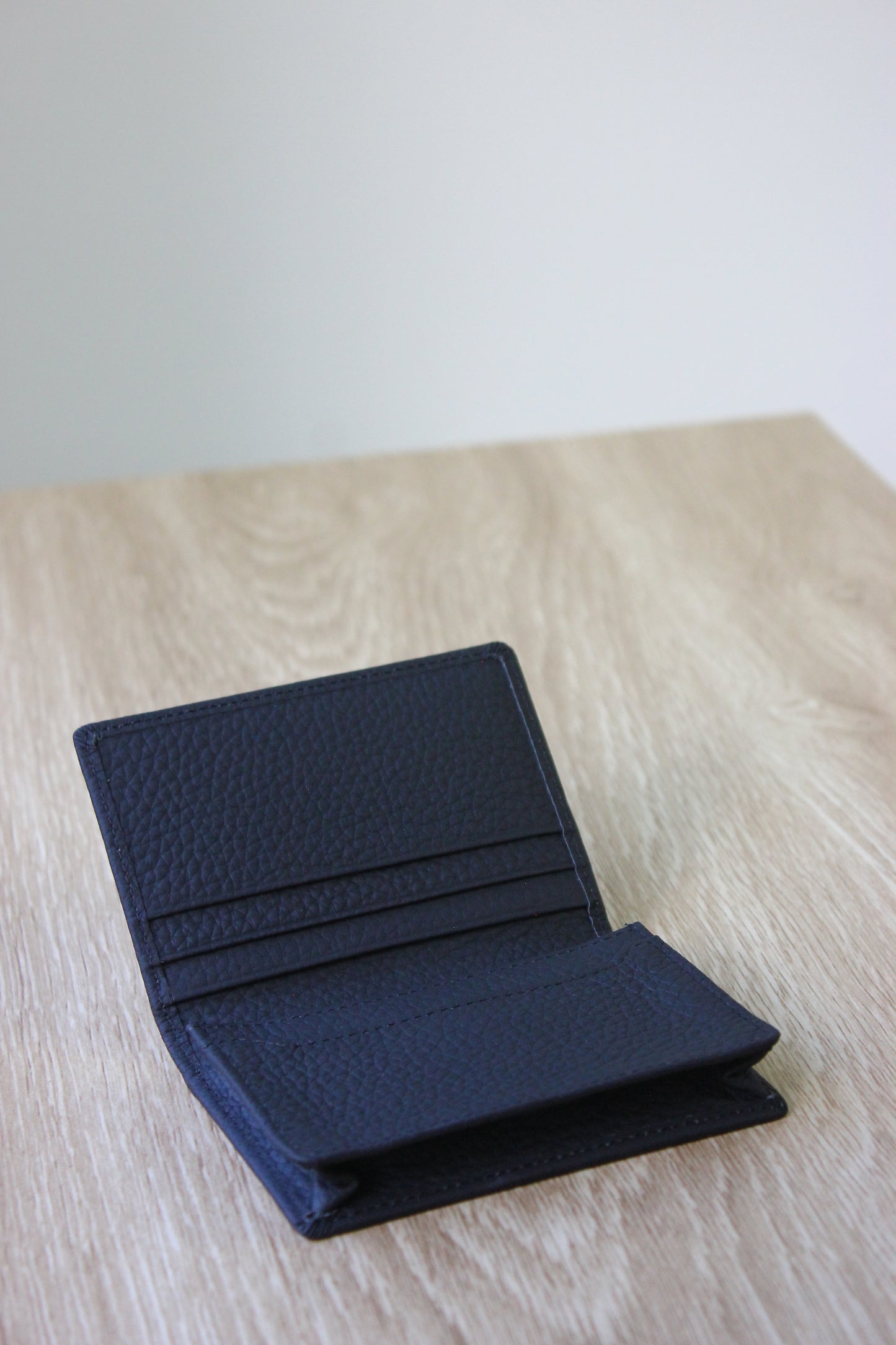Fatima Cardholder in Genuine Leather
