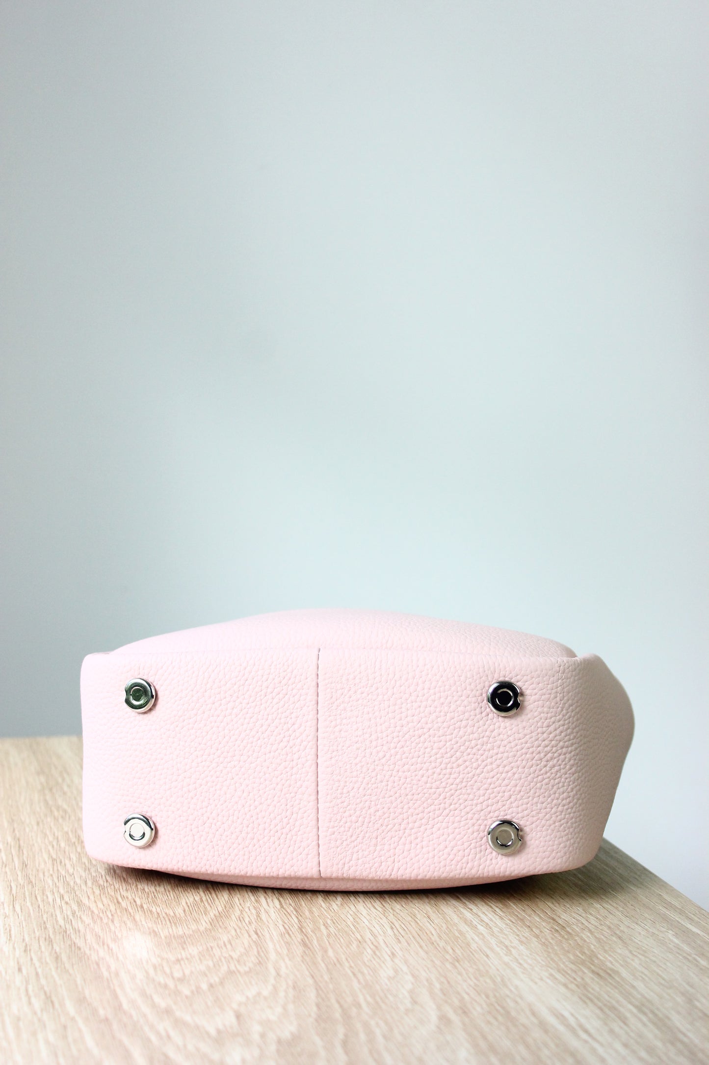 Holly Genuine Leather Bag in Pink