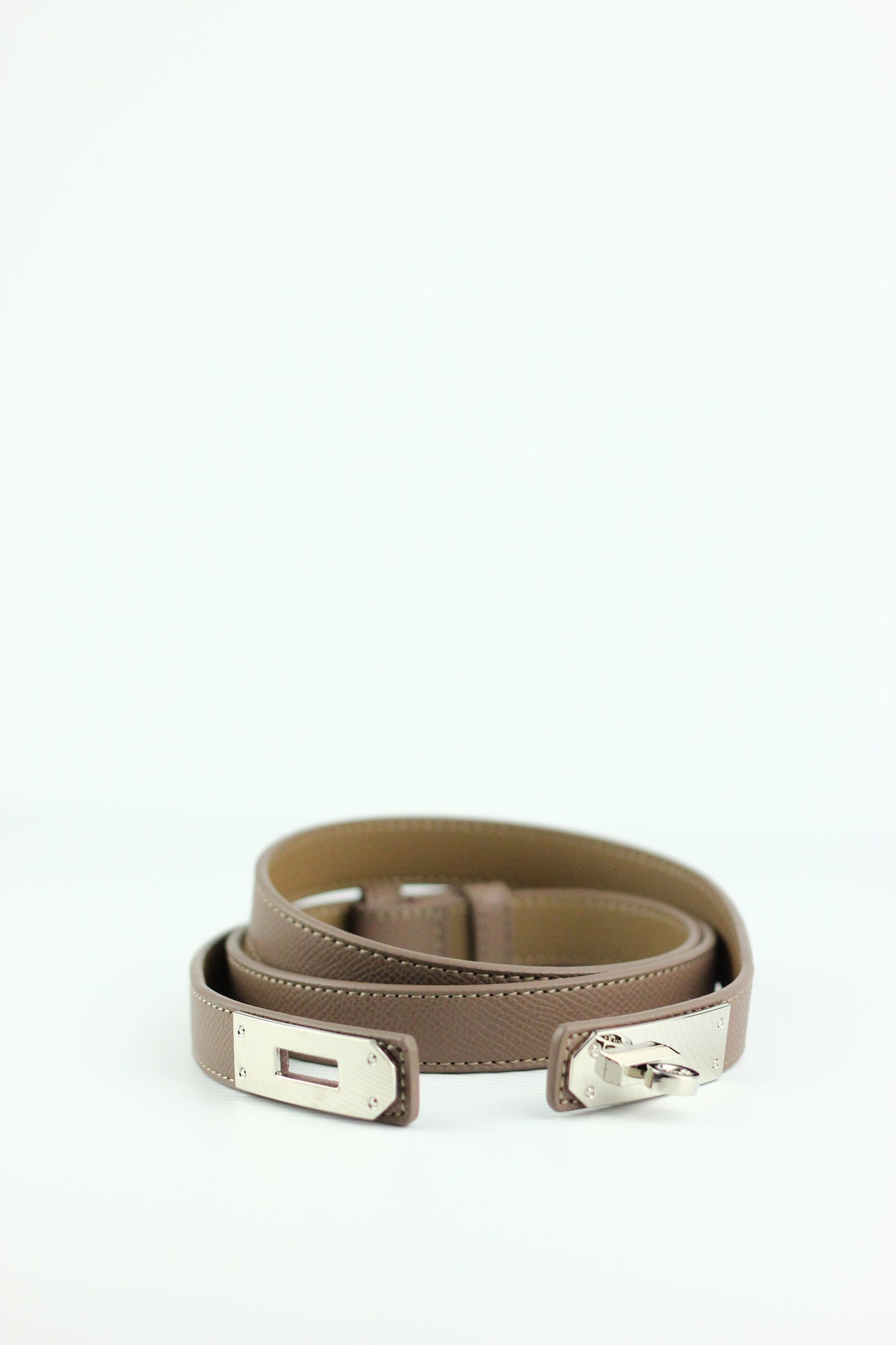 Lanna Belt in Genuine Leather. Khaki
