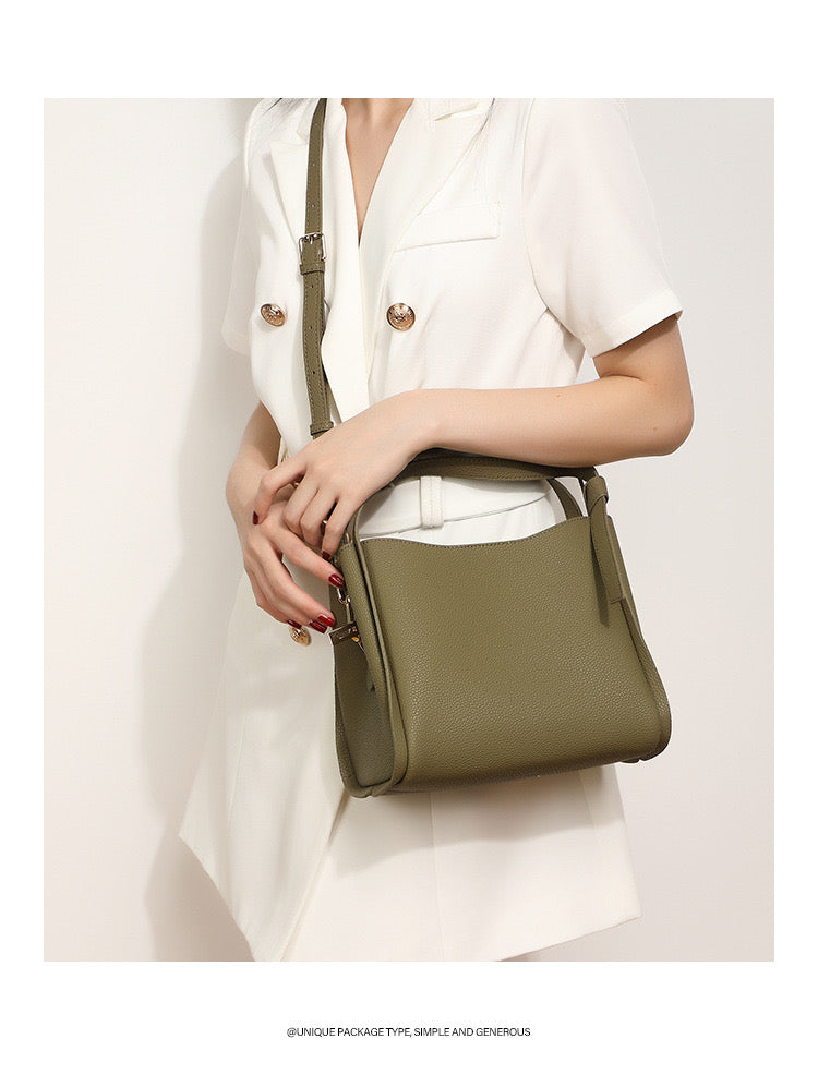 Psalm Bucket Bag