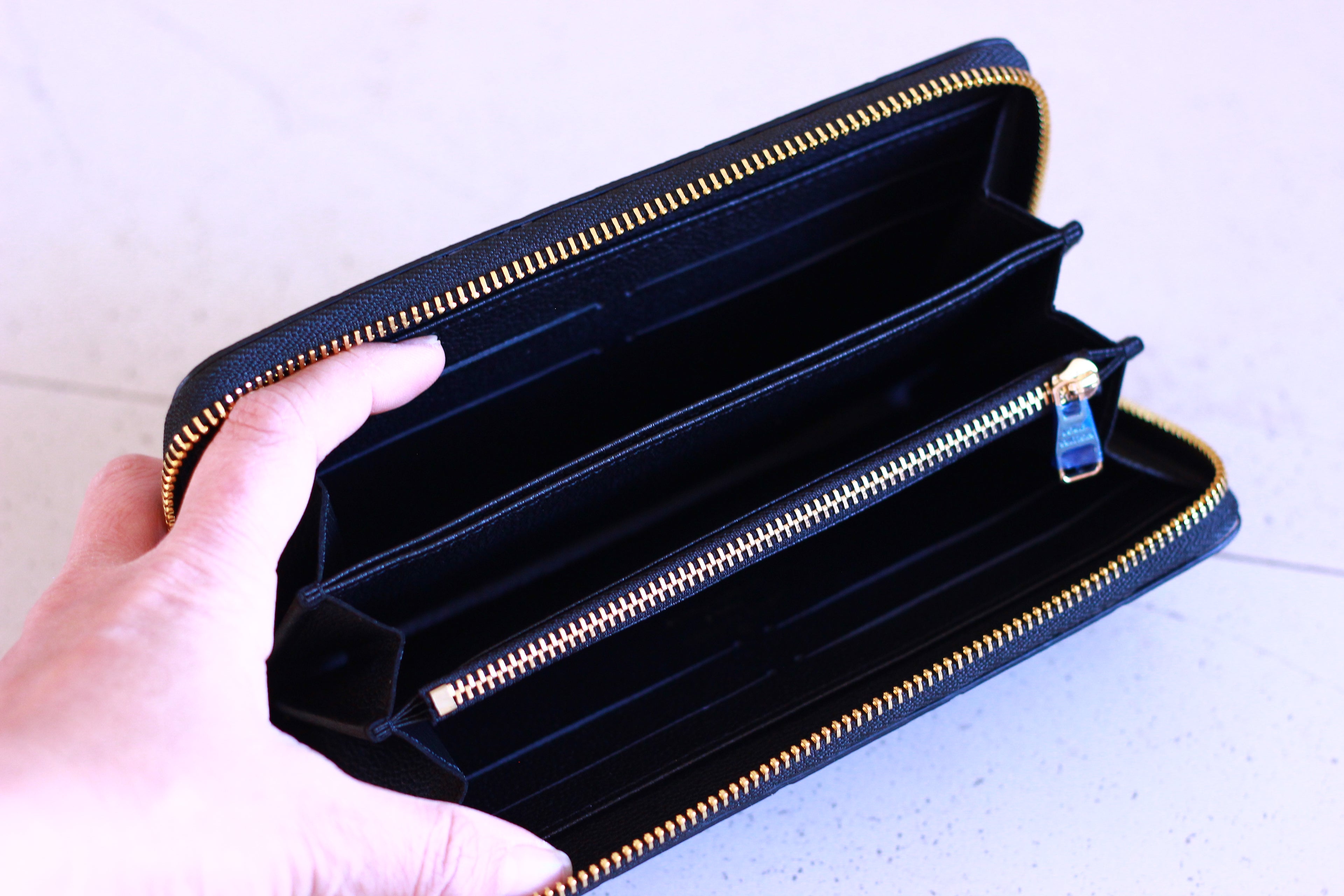 Long Wallet in All Black