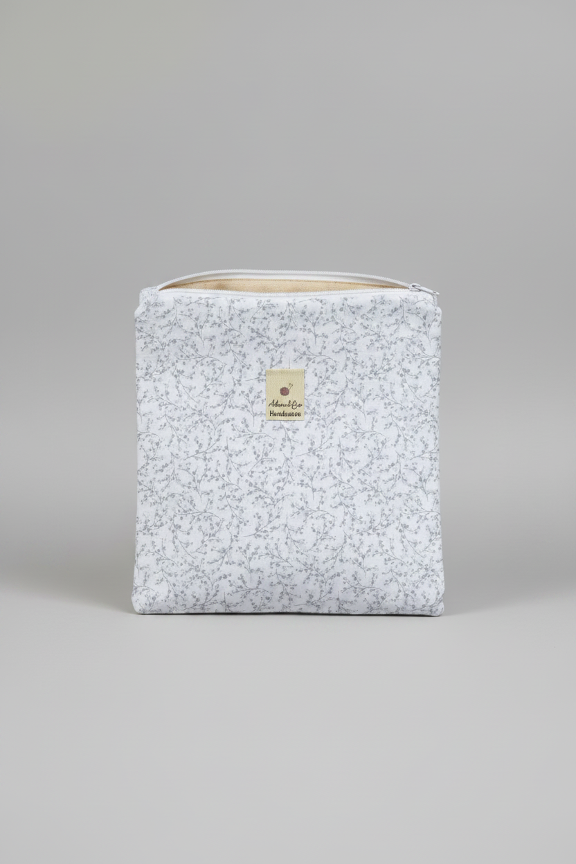 Medium Flat  Zipped Pouch in Dainty Grey Flowers