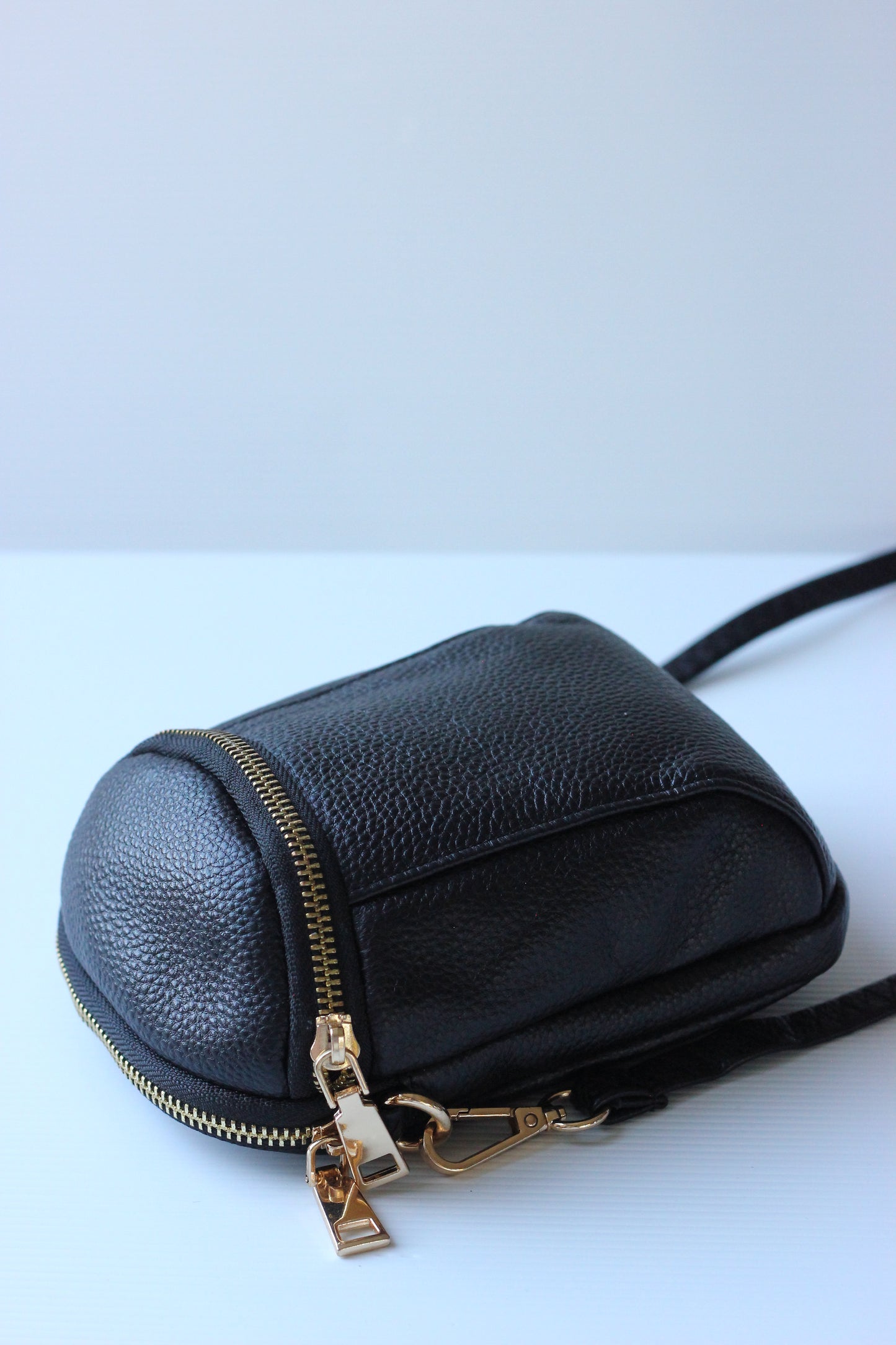 Xena Bag in Genuine Leather