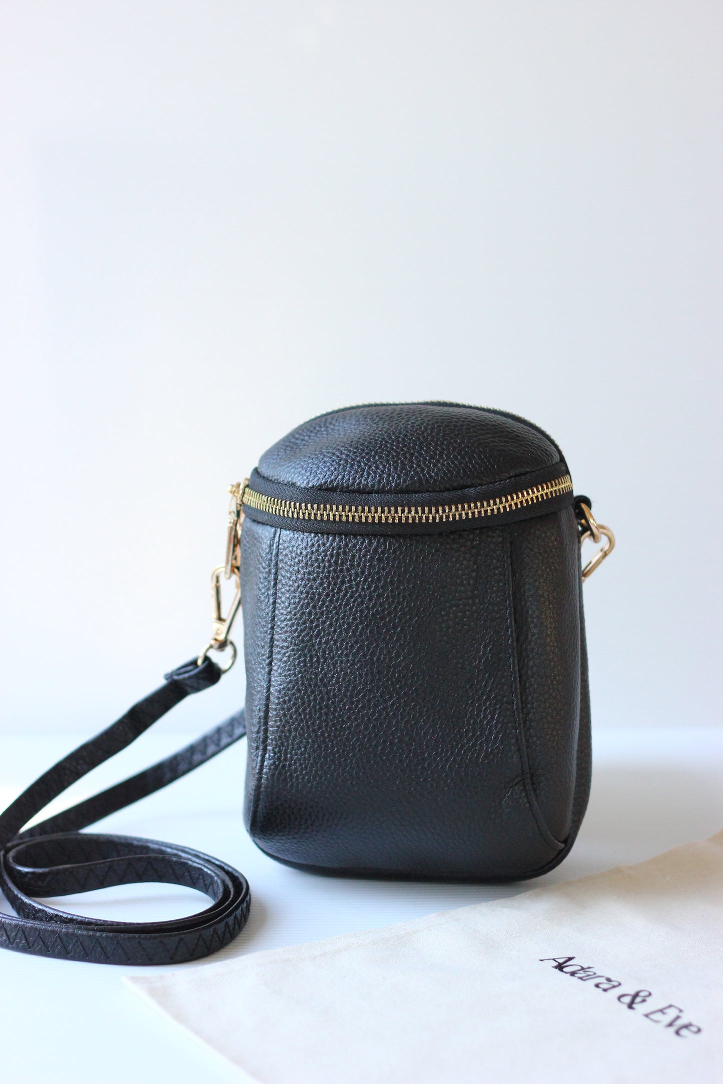 Xena Bag in Genuine Leather