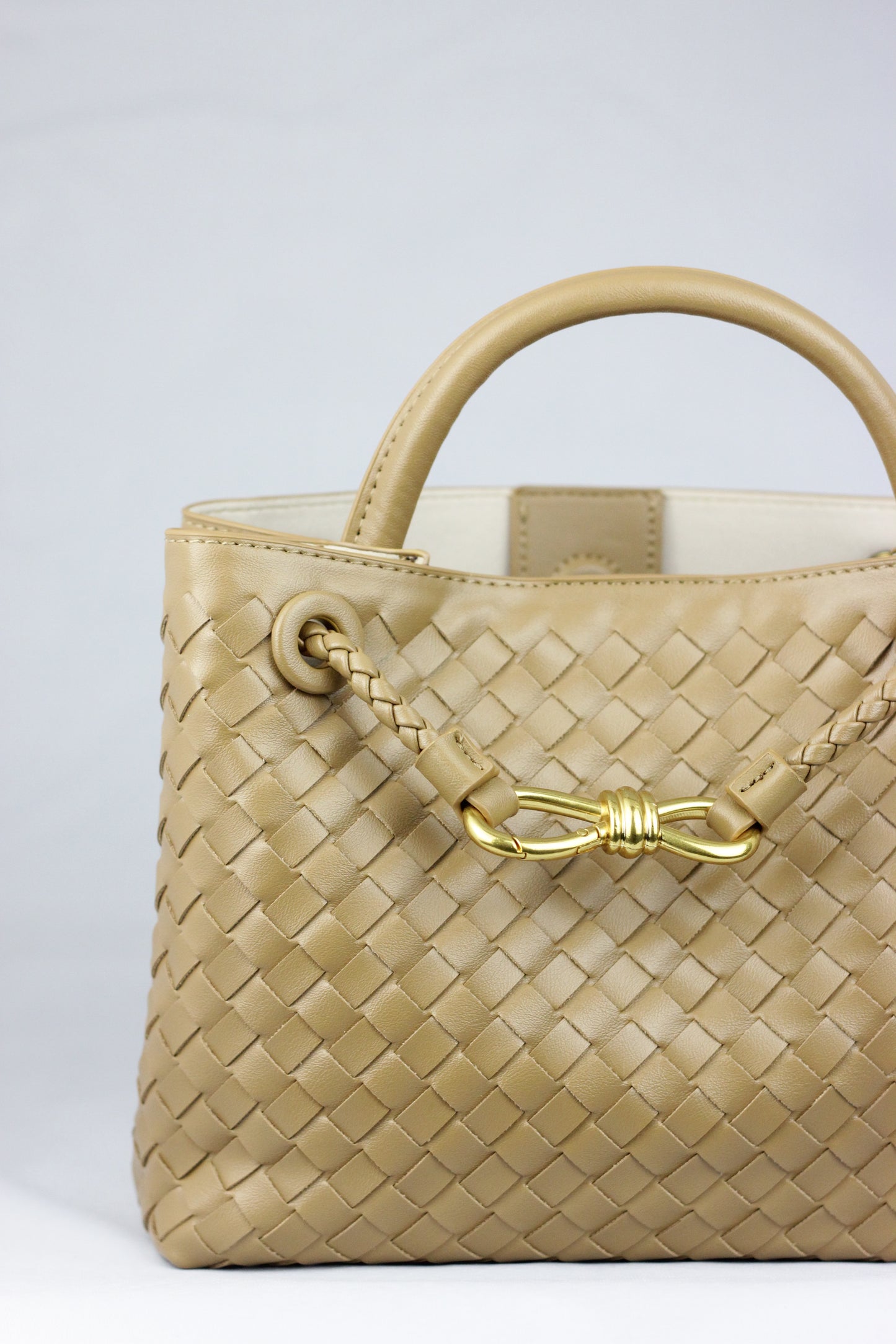 Astrid Bag in Khaki