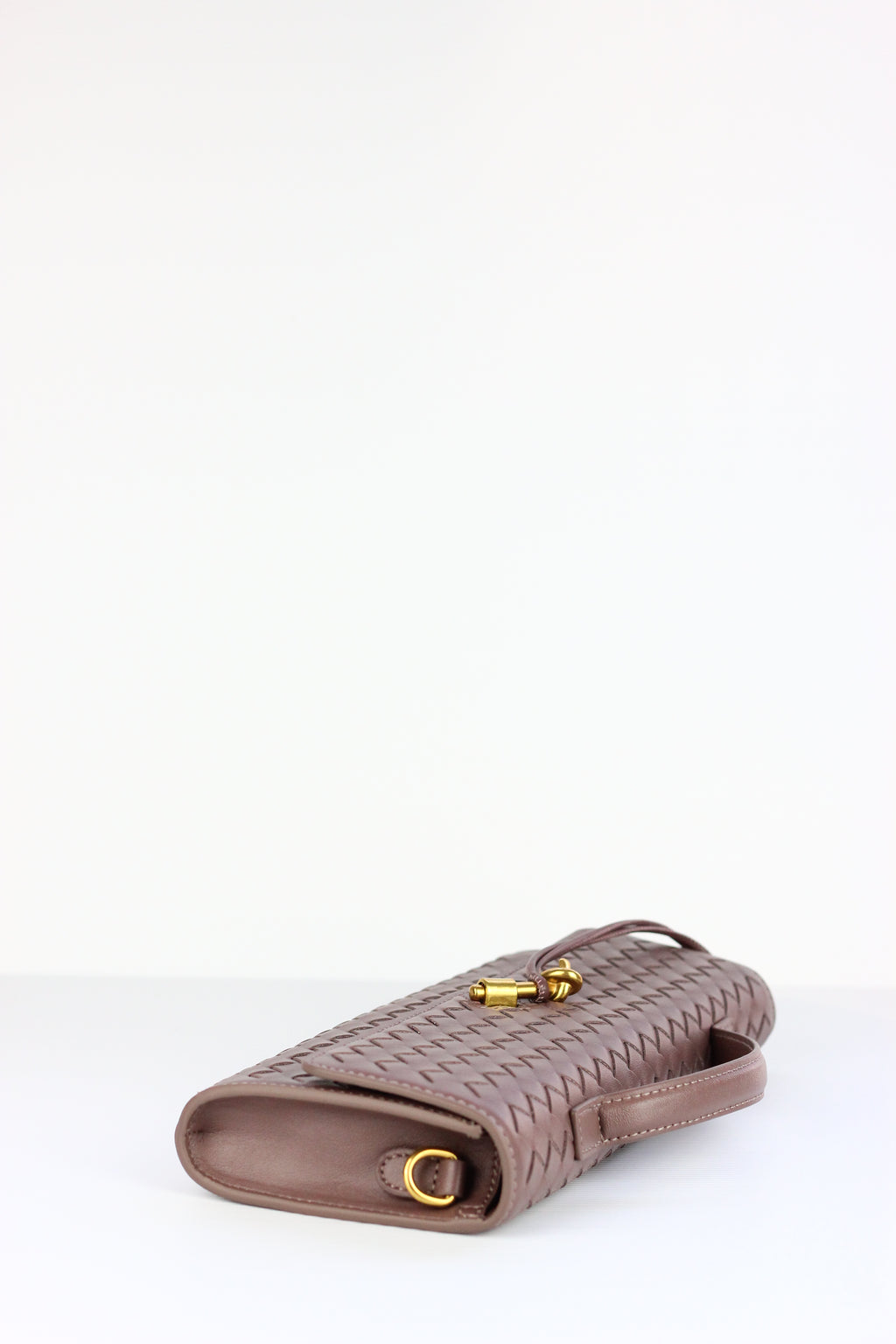 BEATRICE Weaved Clutch Bag in Greyish Brown