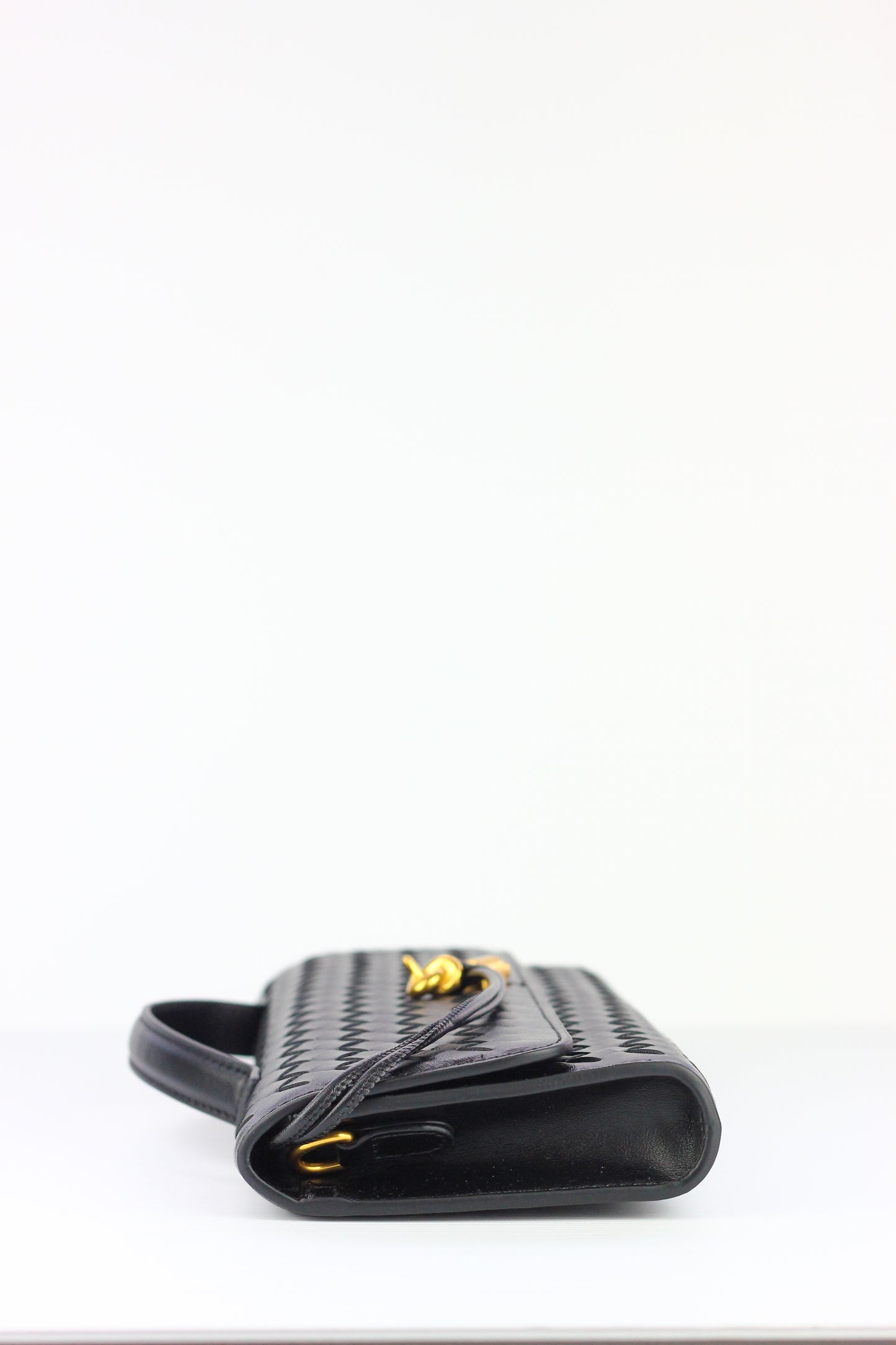 BEATRICE Weaved Clutch in Black