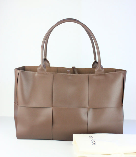 NEW! Iscah Tote Bag in Brown