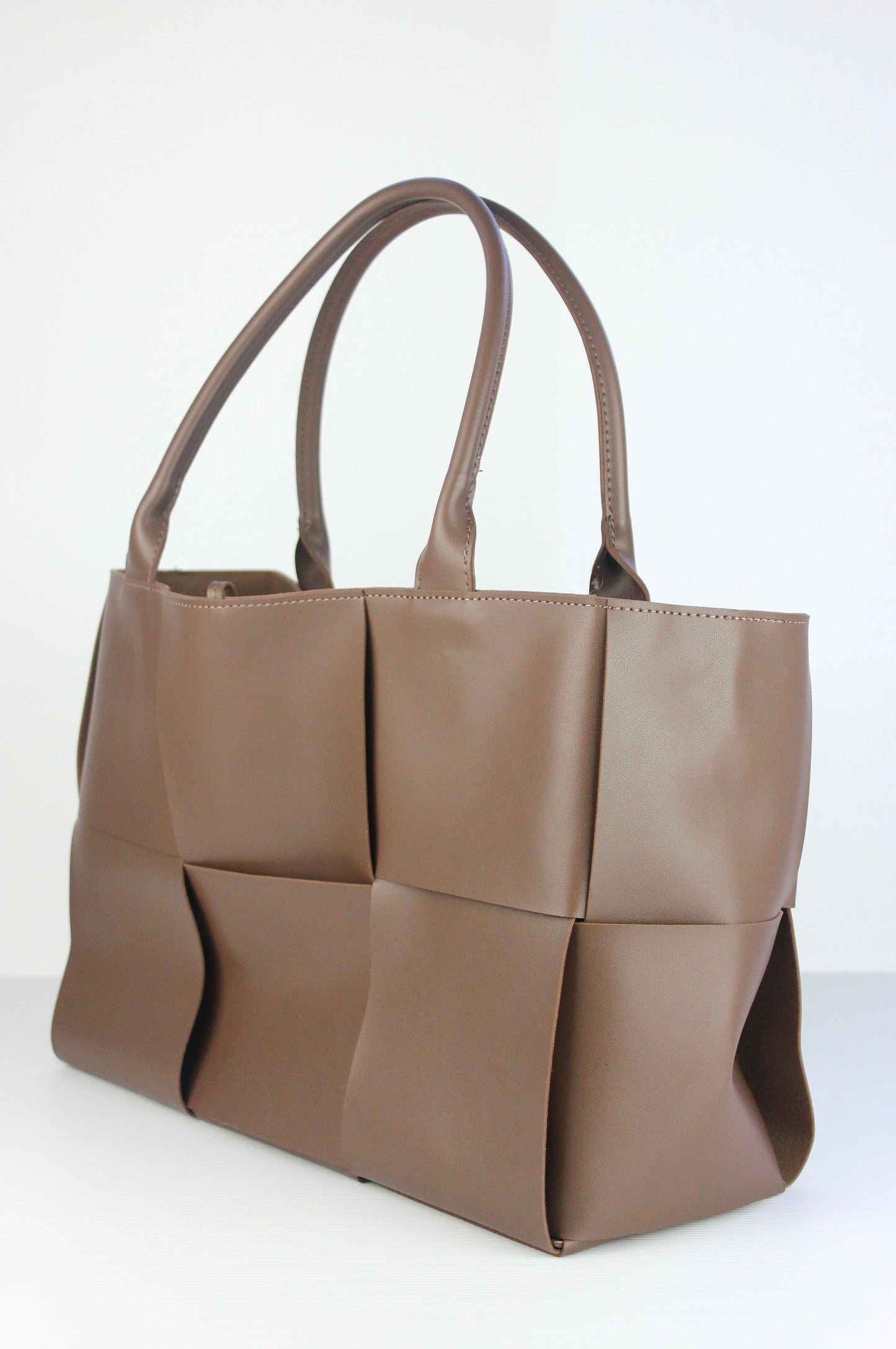 NEW! Iscah Tote Bag in Brown