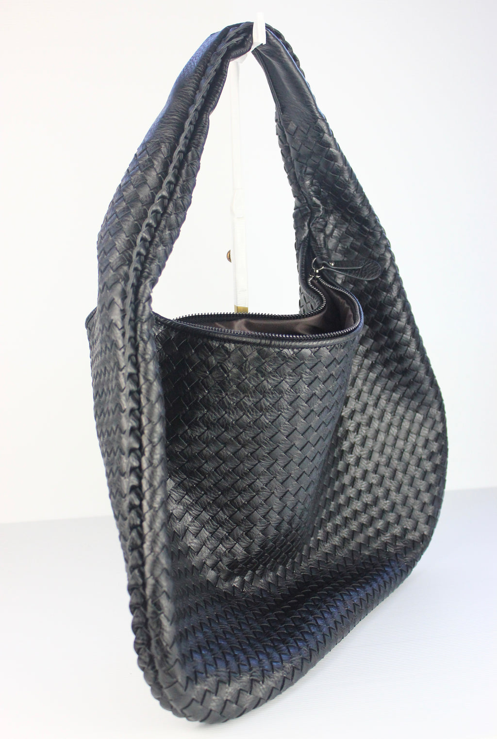 Hannah Weaved Hobo Bag in Black