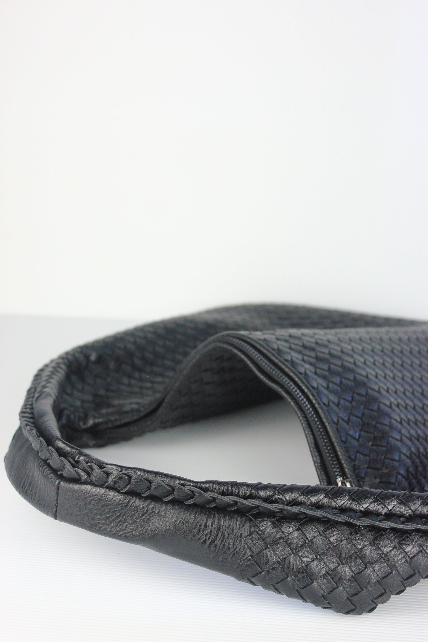 Hannah Weaved Hobo Bag in Black