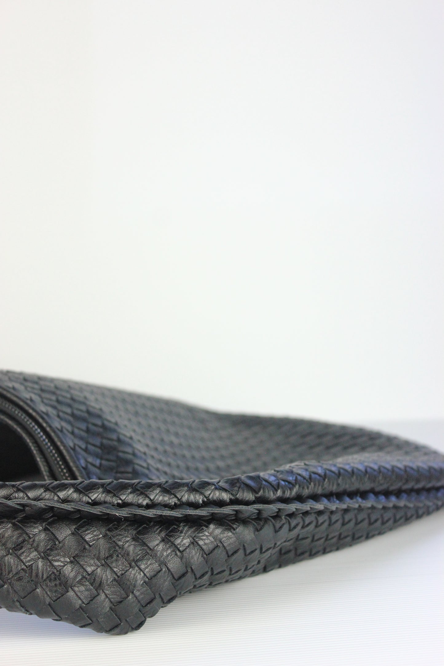 Hannah Weaved Hobo Bag in Black
