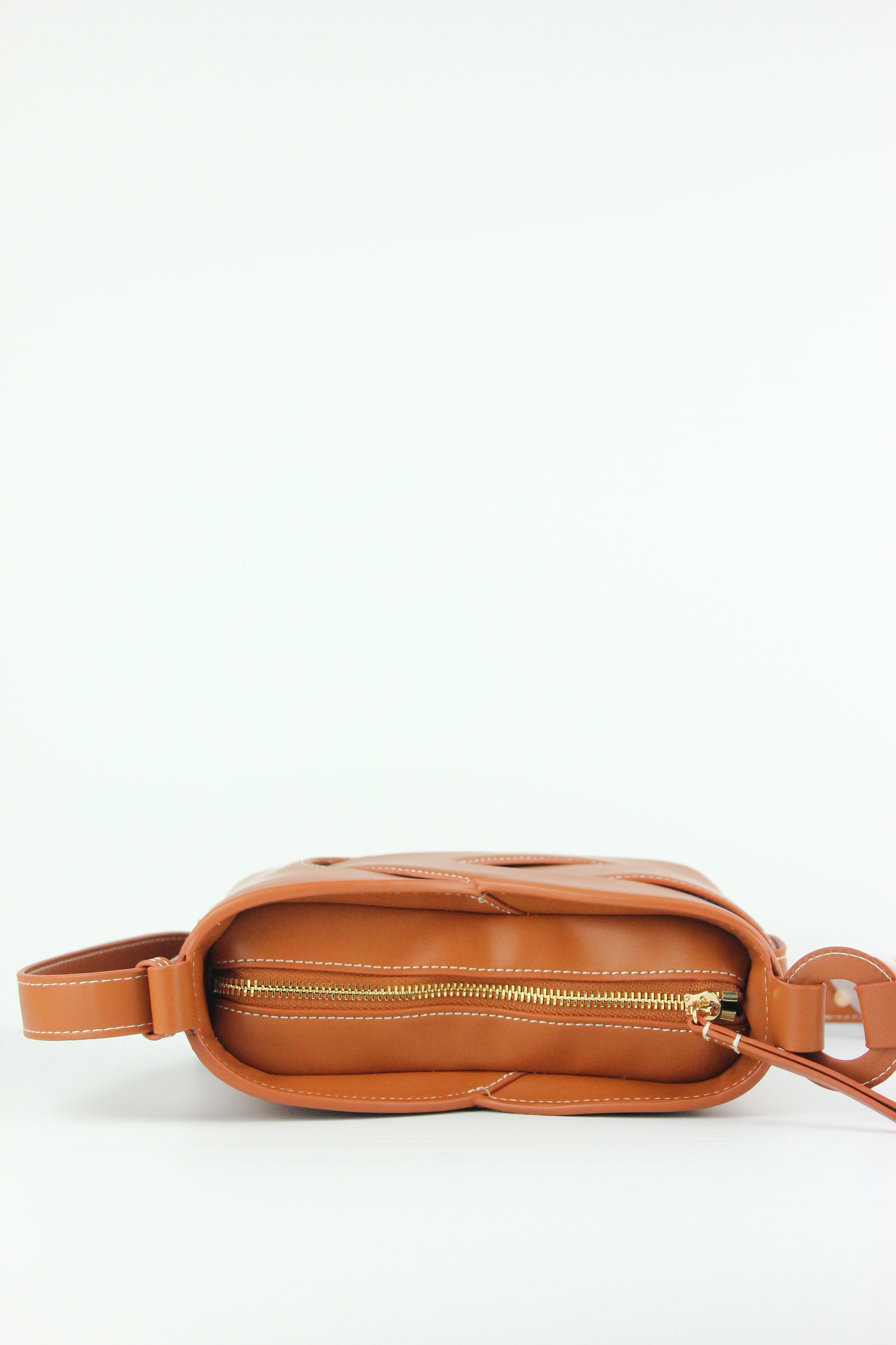 Maci Genuine Cowhide Leather Bucket Bag in Camel