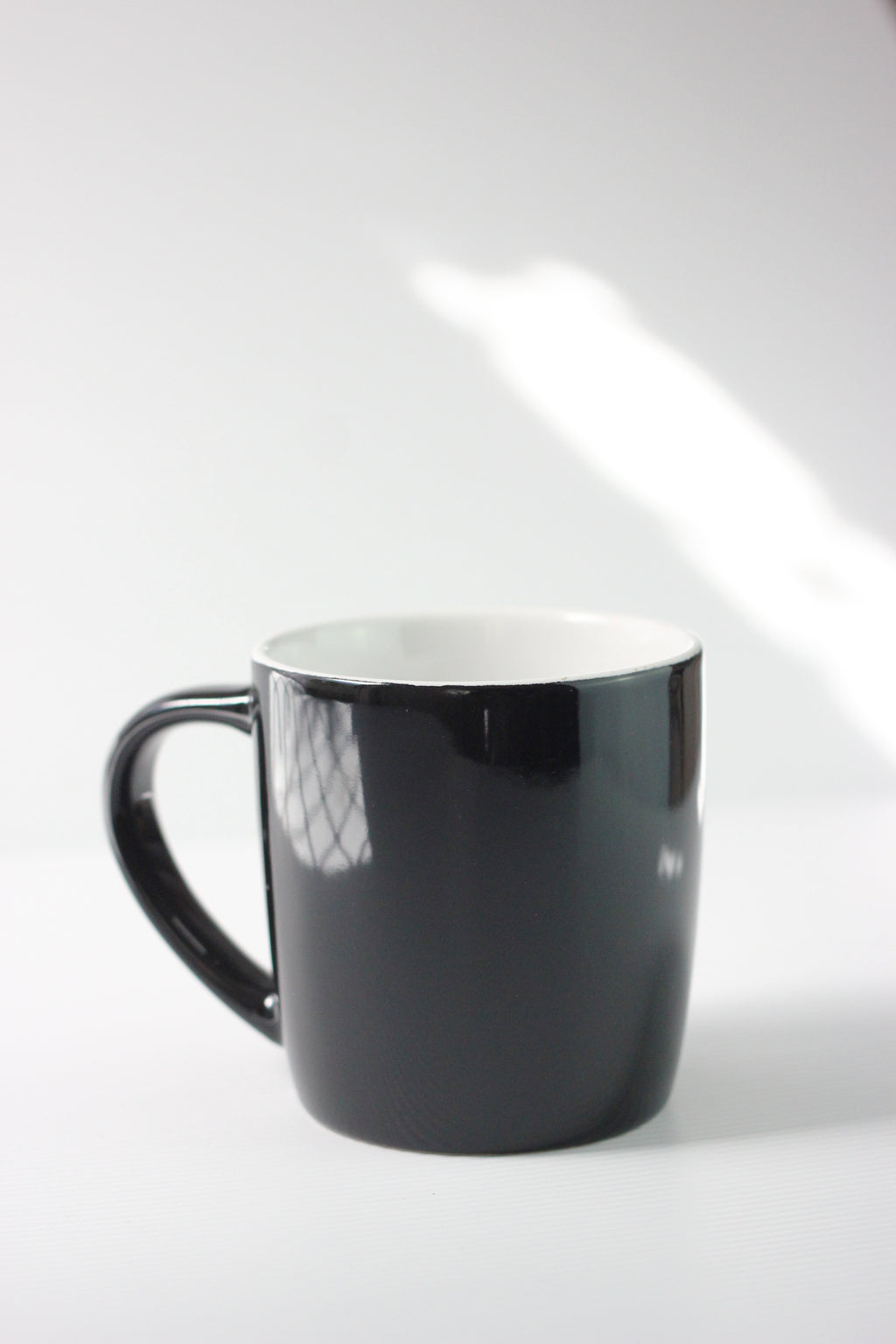 Personalised Mug Gift Set 350ML– Black/White