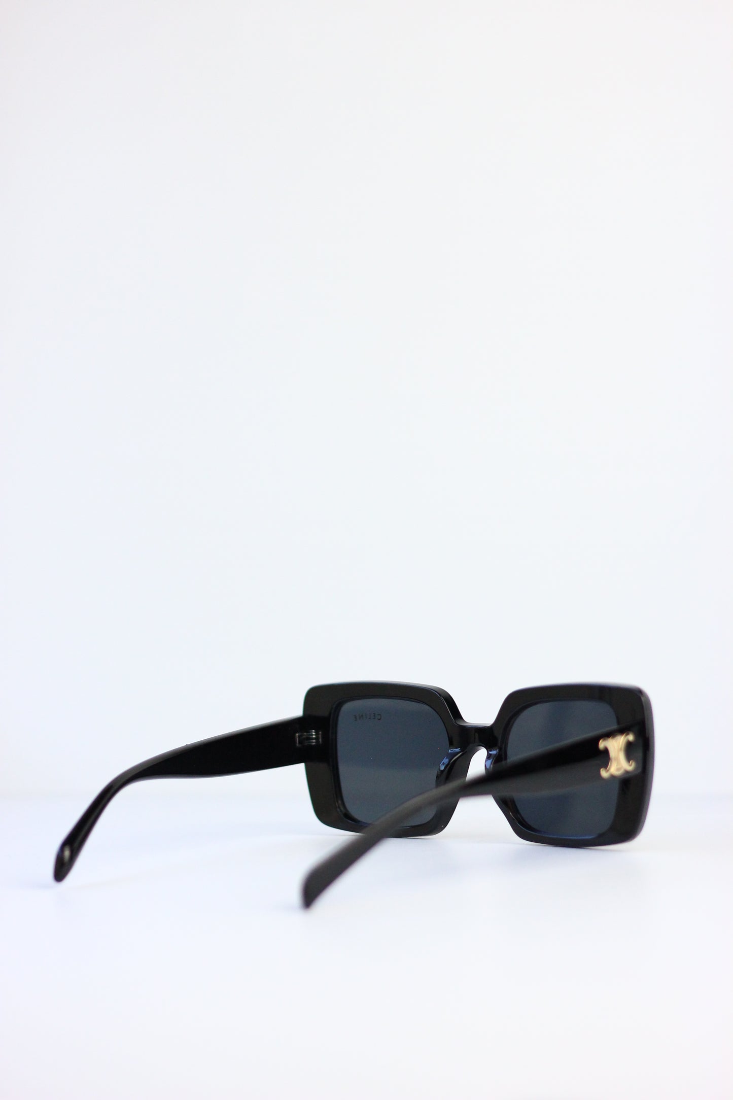 Black Framed Sunglasses (Afterpay)