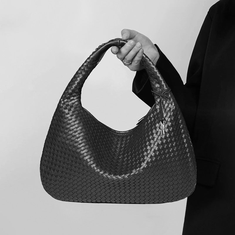 Hannah Weaved Hobo Bag in Black