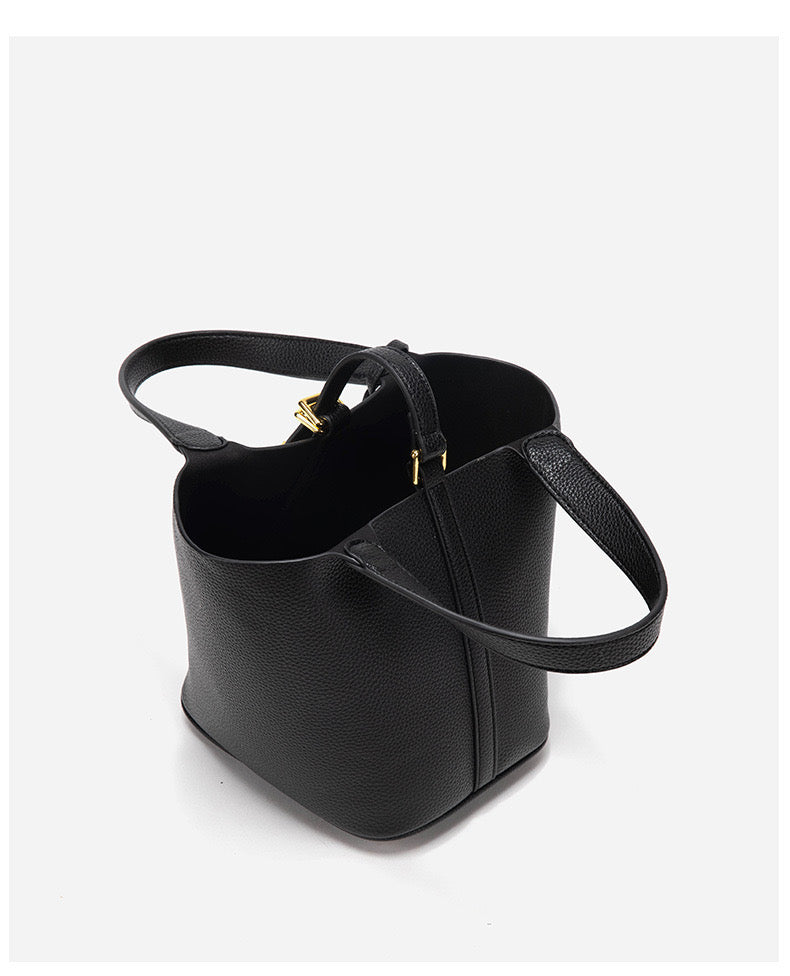 Gabrielle Bucket Bag in Black