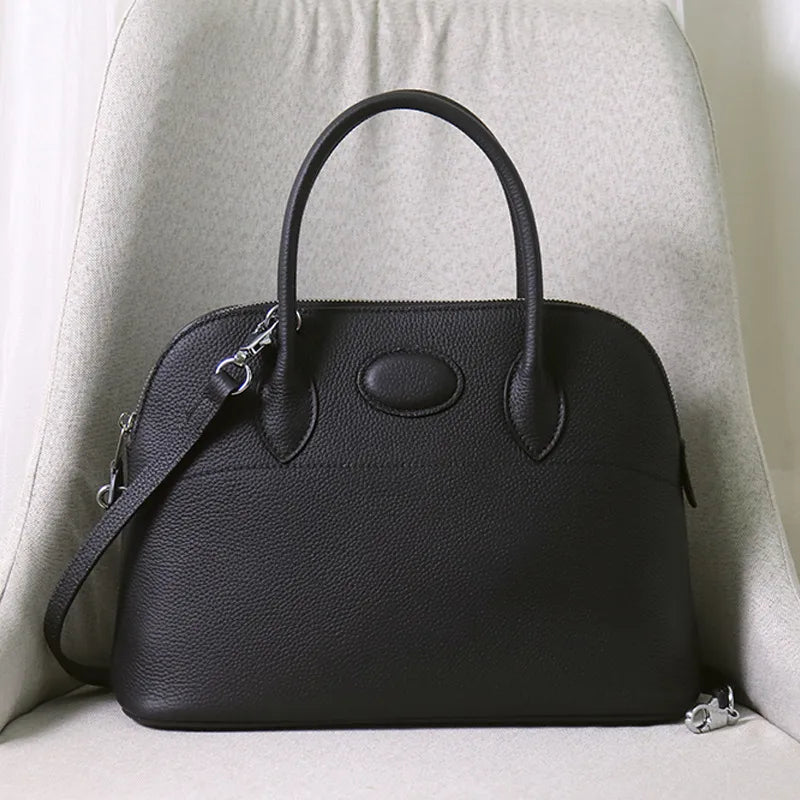 Valeri Bag in Genuine Leather, 27cm